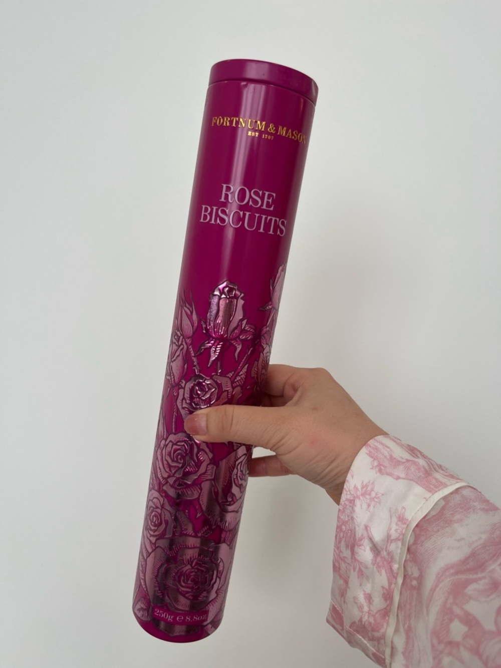 Fortnum & Mason Rose Biscuits Tin NEW Storage Canister No cookies！ GWP